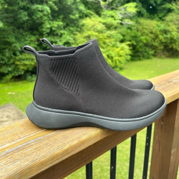 Vivaia Water-Repellent Sneaker Boot Sliders (Urban Boots) - Picture 3 of 9